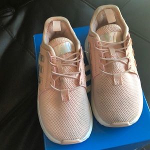 Toddlers Adidas size 8